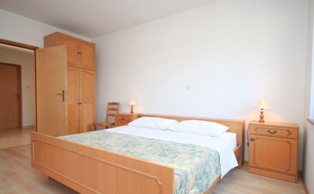 Apartment Radovan Porec Bagian luar foto